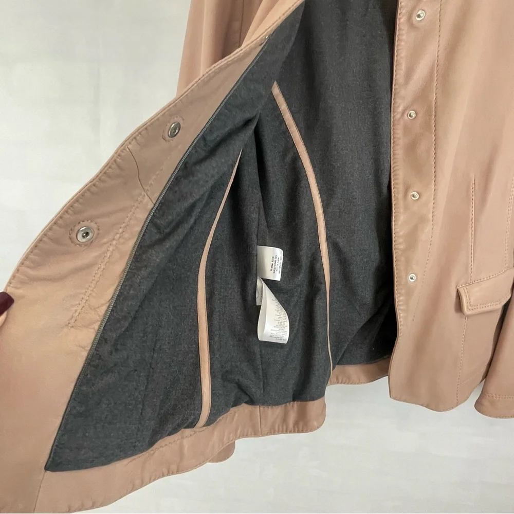 Giorgio Armani‎ Tan Leather Jacket Made in Italy Size 42 (US 6)